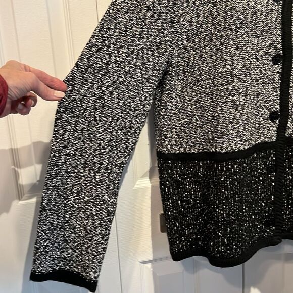 Karl‎ Lagerfeld Black/White Button Up Cardigan Sweater Size L - Picture 5 of 12